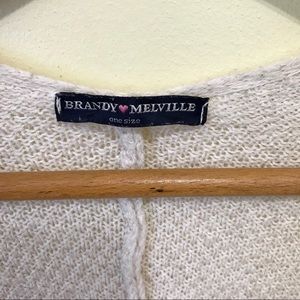 Brandy Melville Sweaters - Brandy Melville Beige Knit Cardigan Brandy Melville Sweaters - Brandy Melville Beige Knit Cardigan